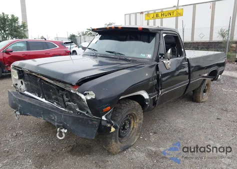 1993 Dodge D-Series D200/D250 из США, поврежденный, VIN 1B7KE26C4PS143085